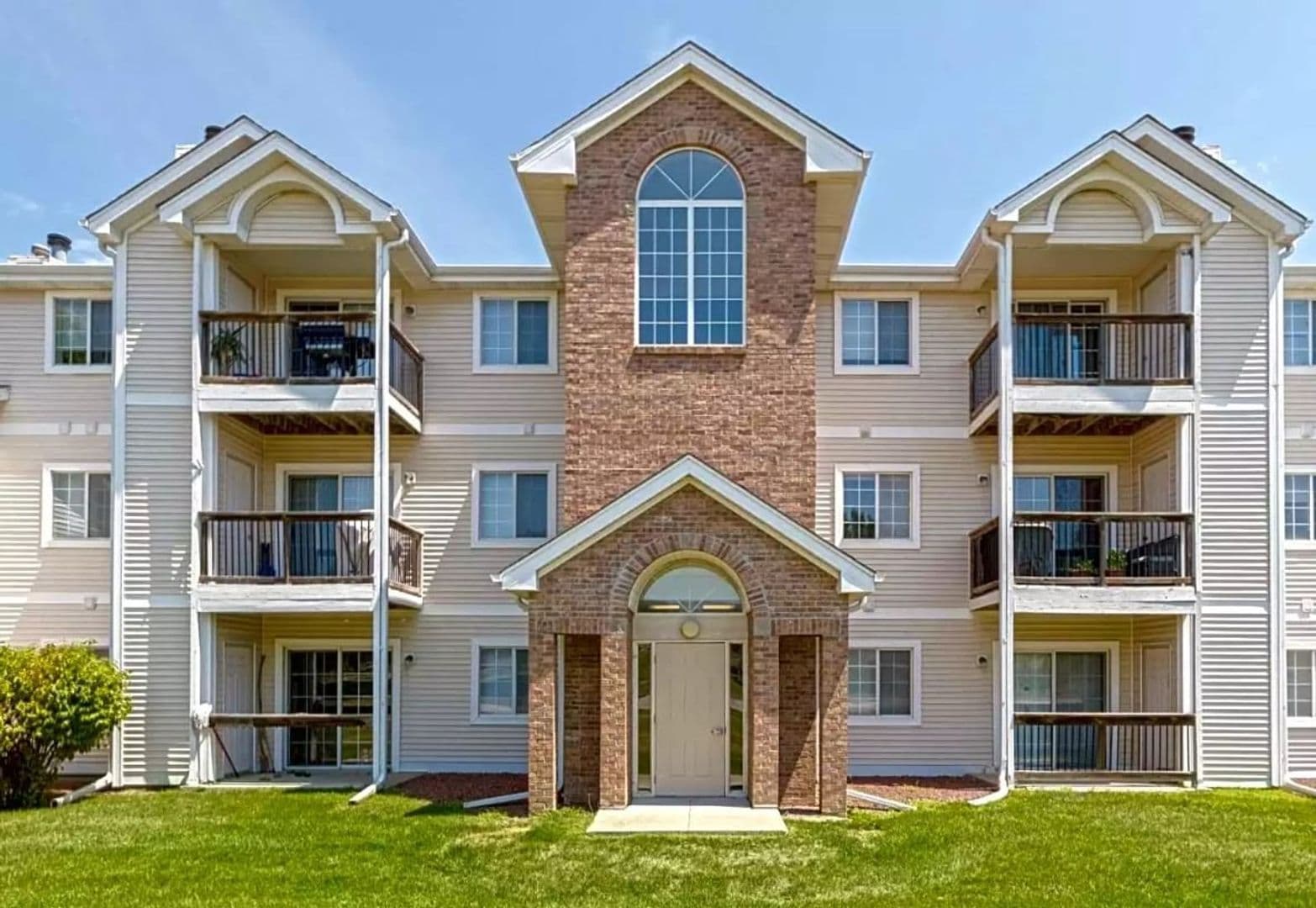 Westbrooke Apartments 1 of 12
