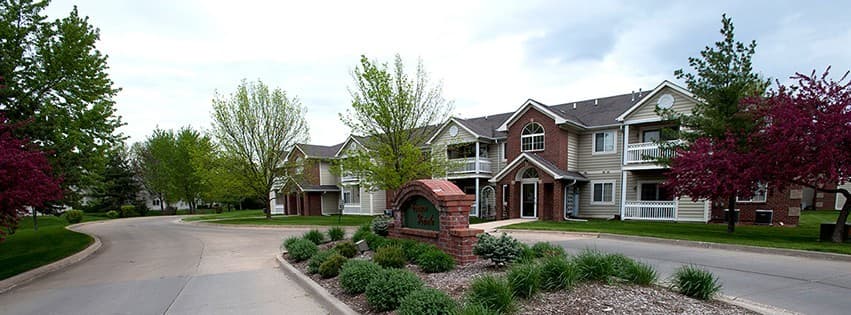 Crown Pointe Apartments 2 of 14