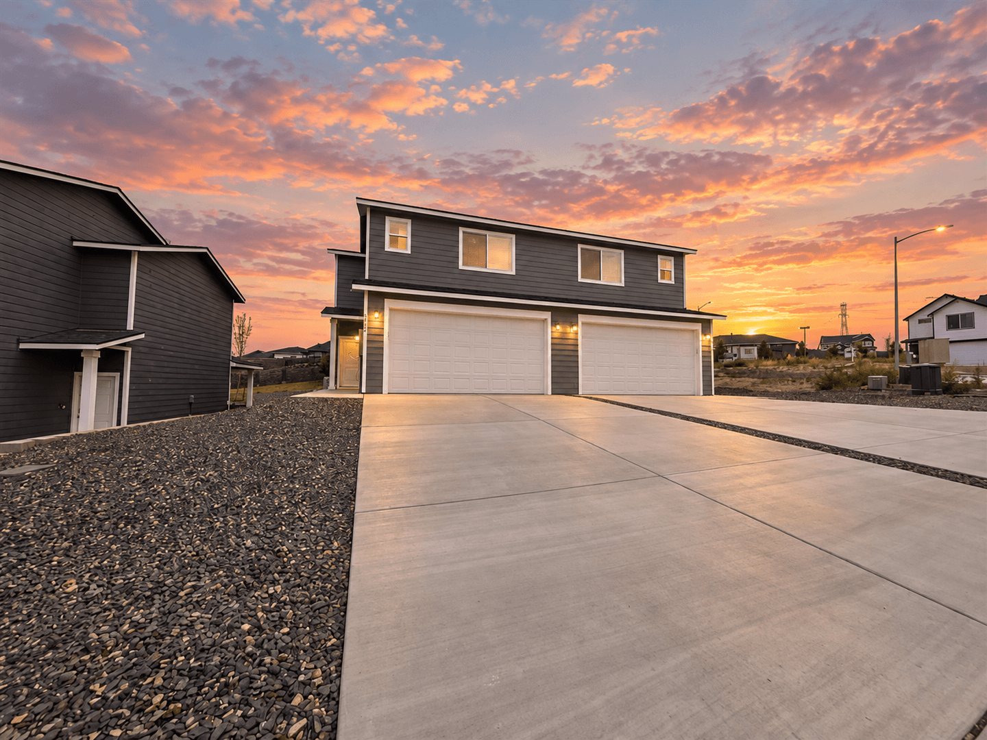 1 month FREE! BRAND NEW Townhome in the Desirable Southridge Area! 2 of 13