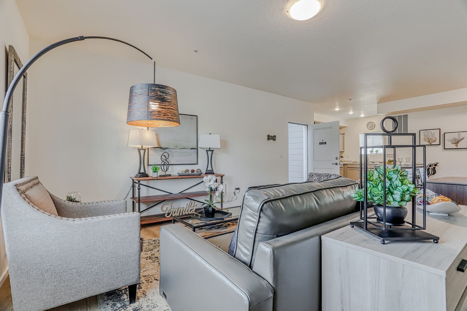 Ridgecrest Apartments 4 of 24