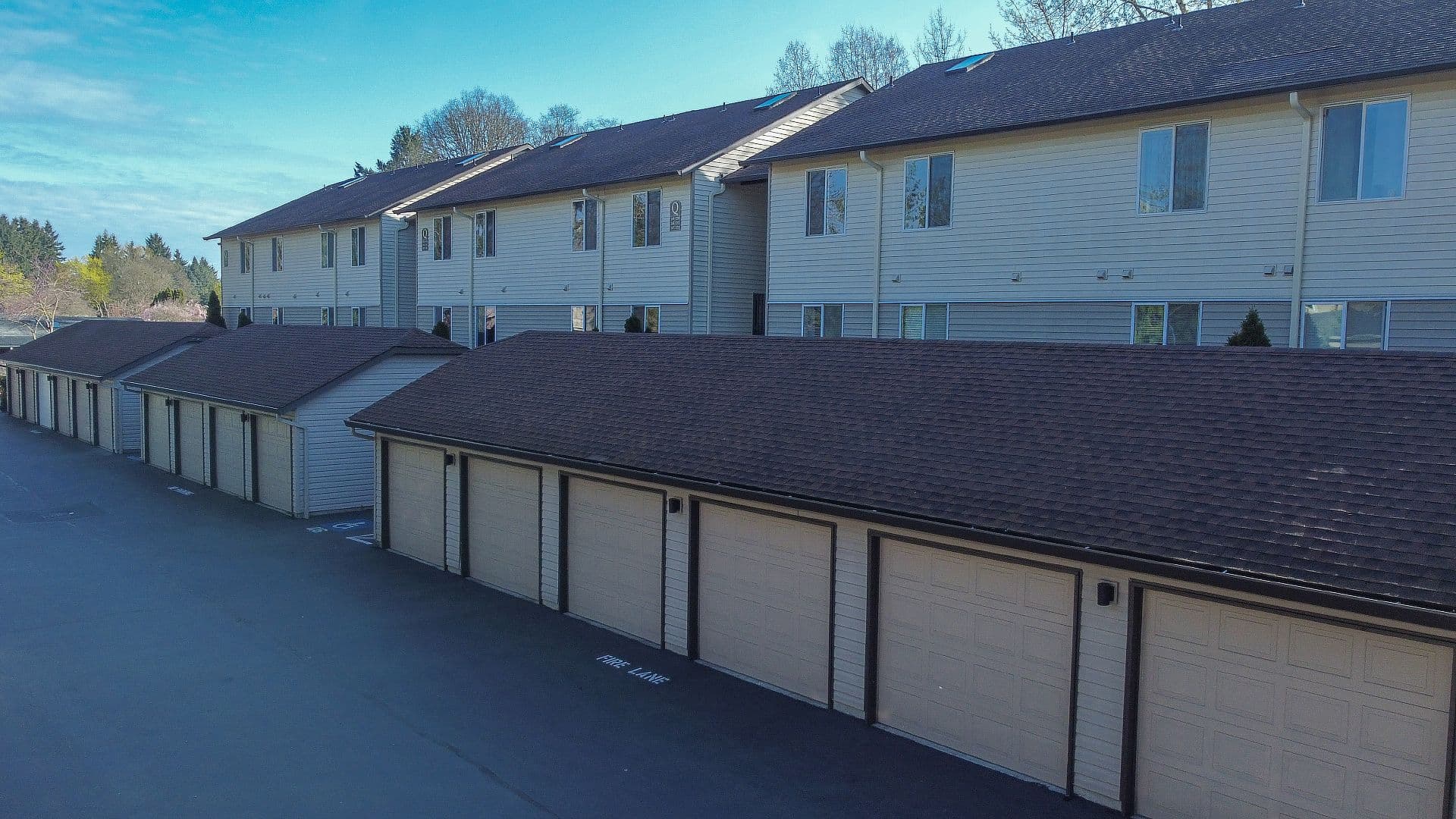 One Lake Place (OLP) 7 of 19