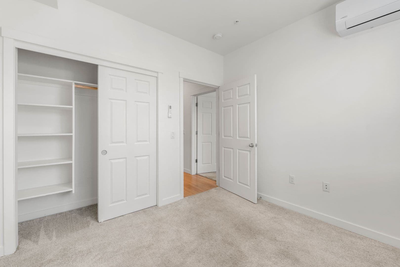 51st Street Apartments 8 of 10