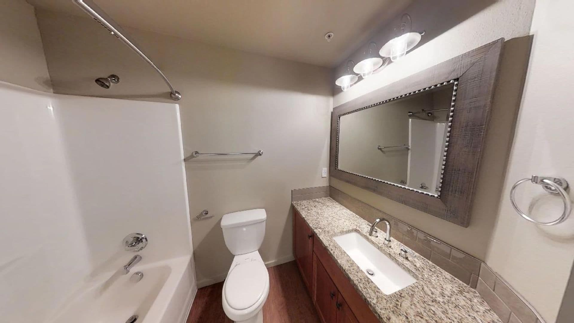 One Lake Place (OLP) 10 of 22