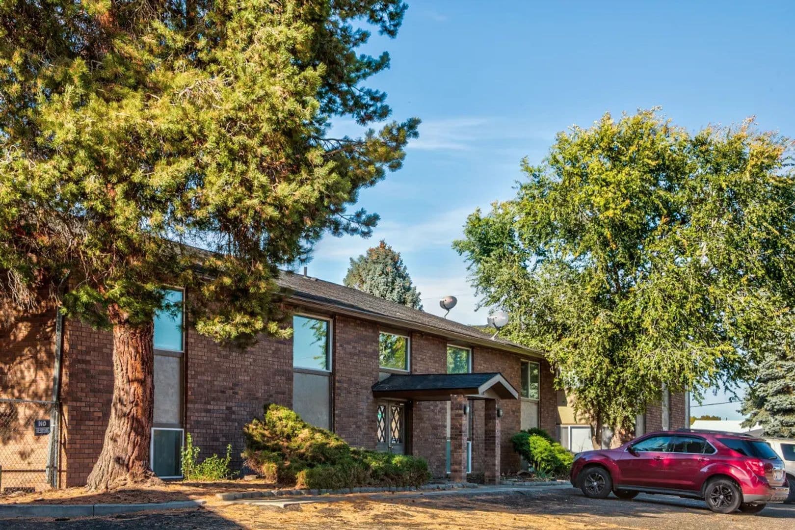 Morain Estates 5 of 26