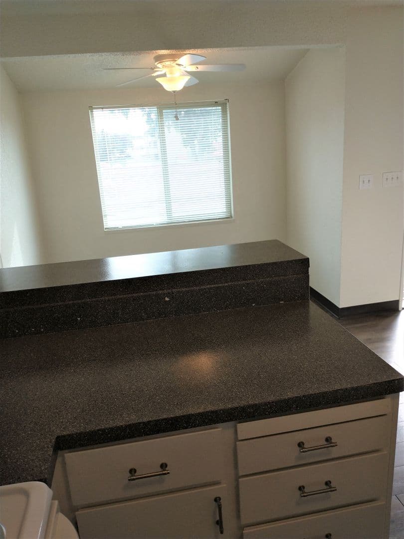 Pepper Tree Village Apartments 5 of 22