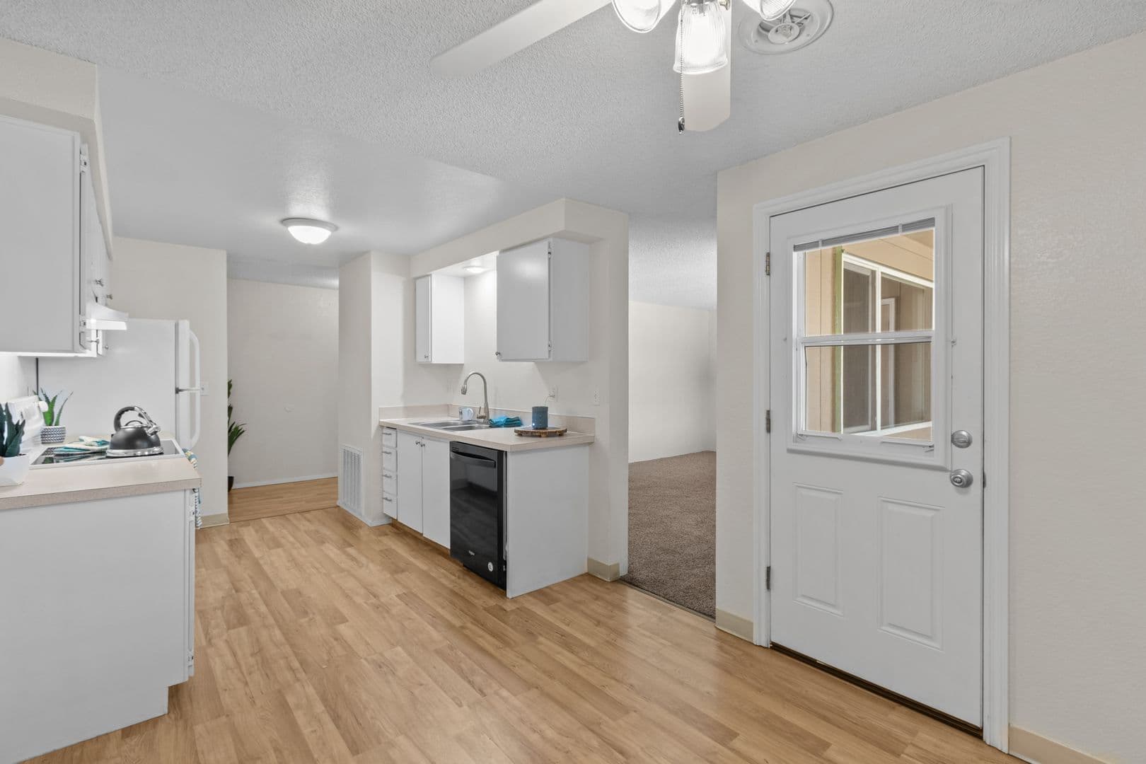 Windsong Apartments 10 of 19