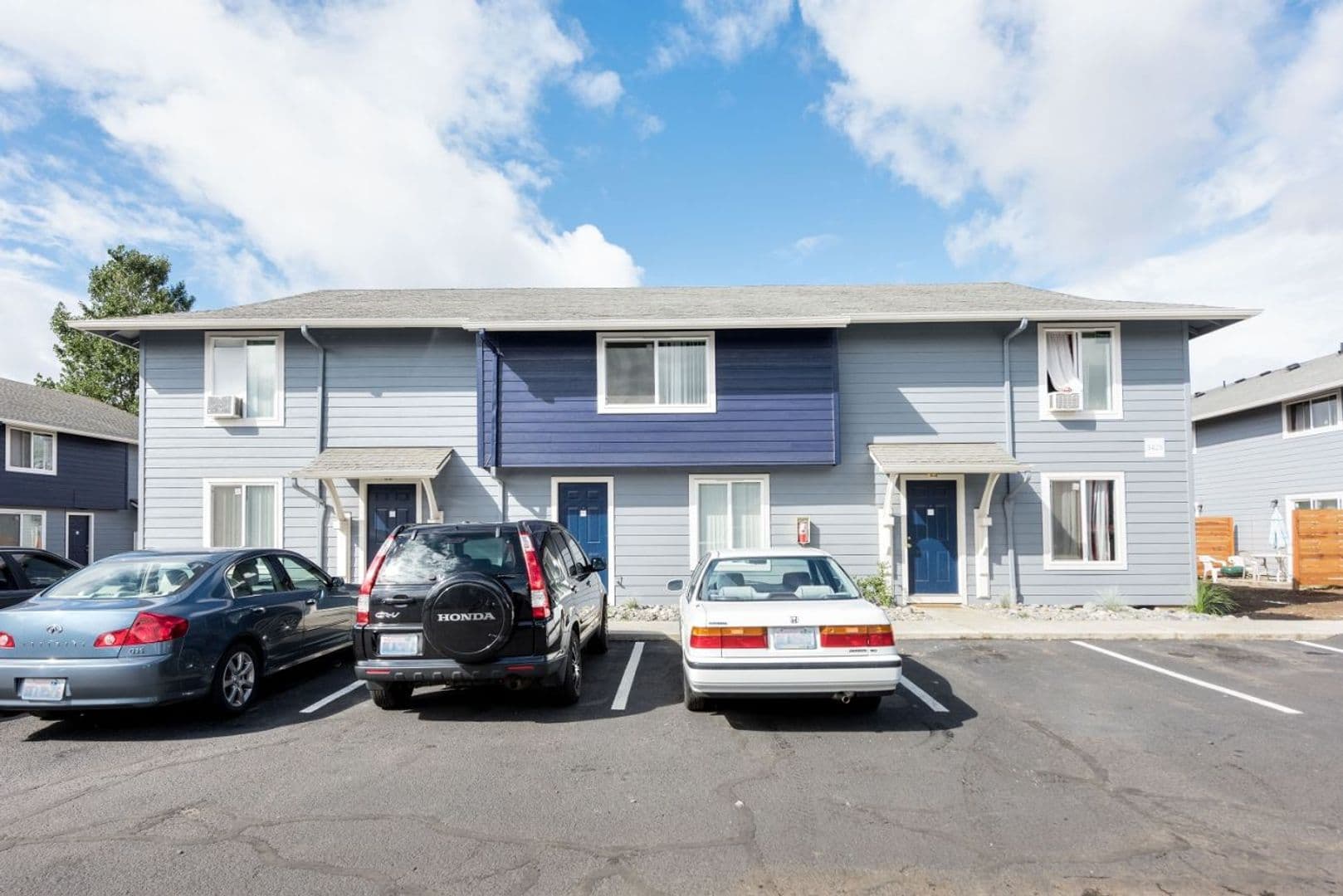 Wellington Court Townhomes 2 of 9