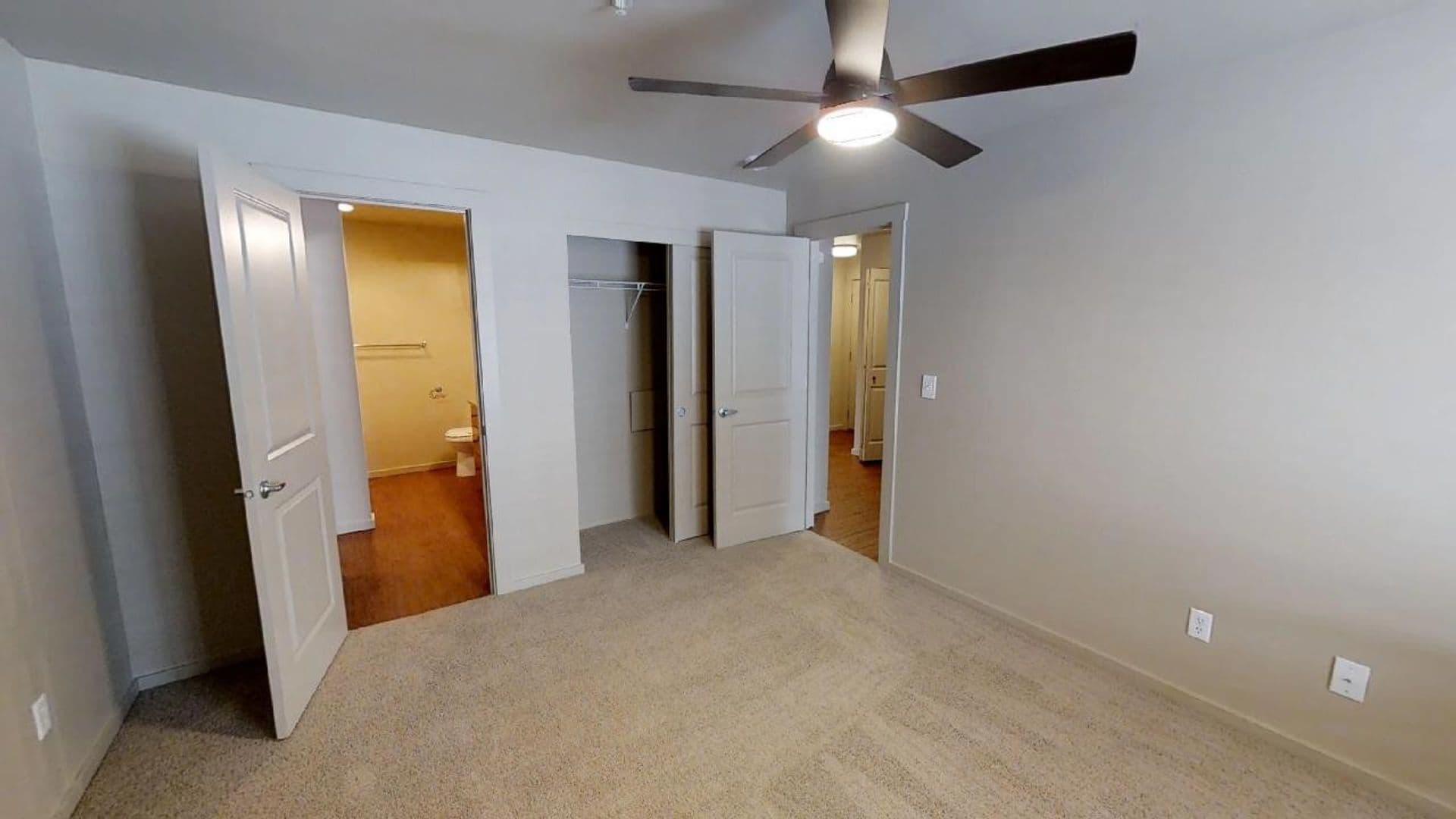 One Lake Place (OLP) 16 of 22