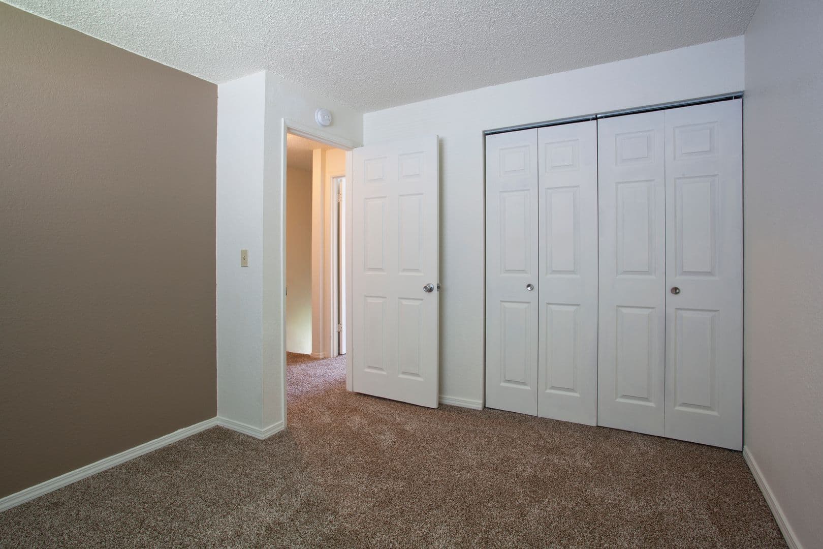 Aspen Hills Apartments 35 of 37
