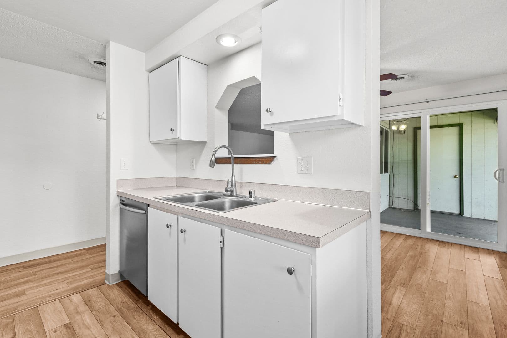 Windsong Apartments 6 of 25