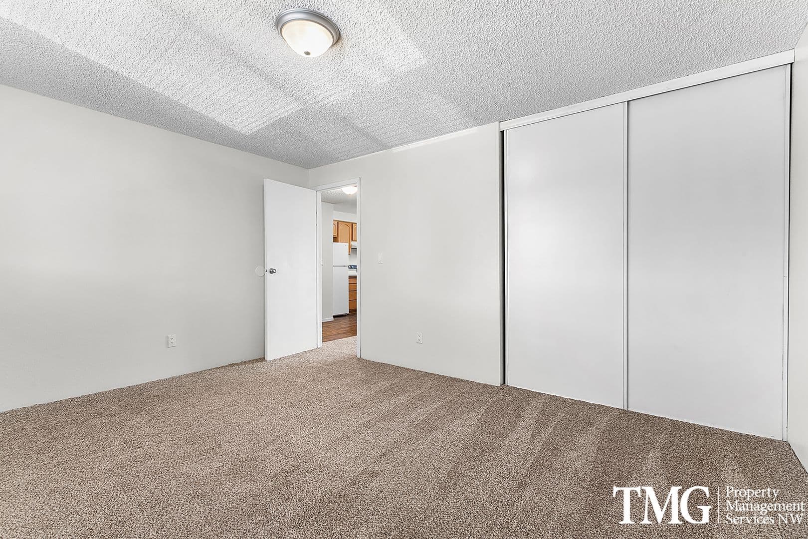 Wendover Apartments 25 of 31
