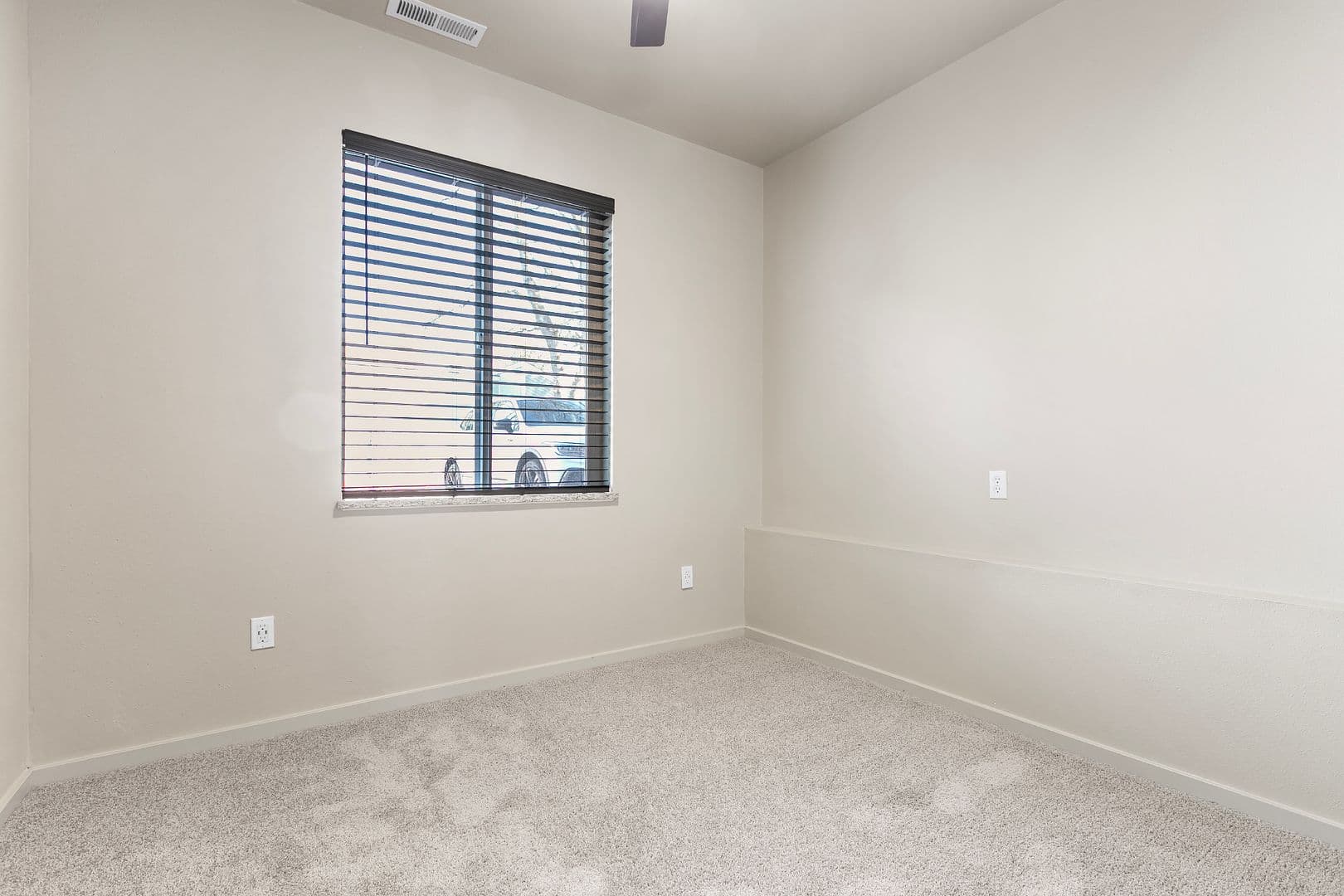 One Lake Place (OLP) 6 of 19