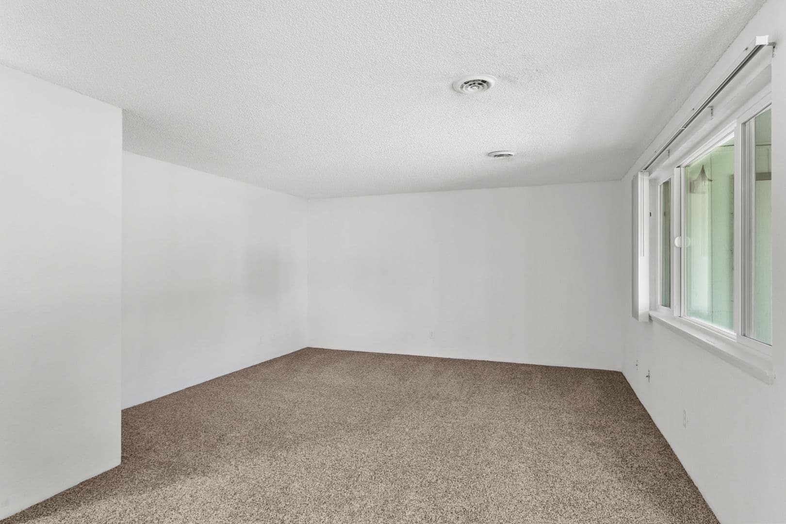 Windsong Apartments 16 of 25
