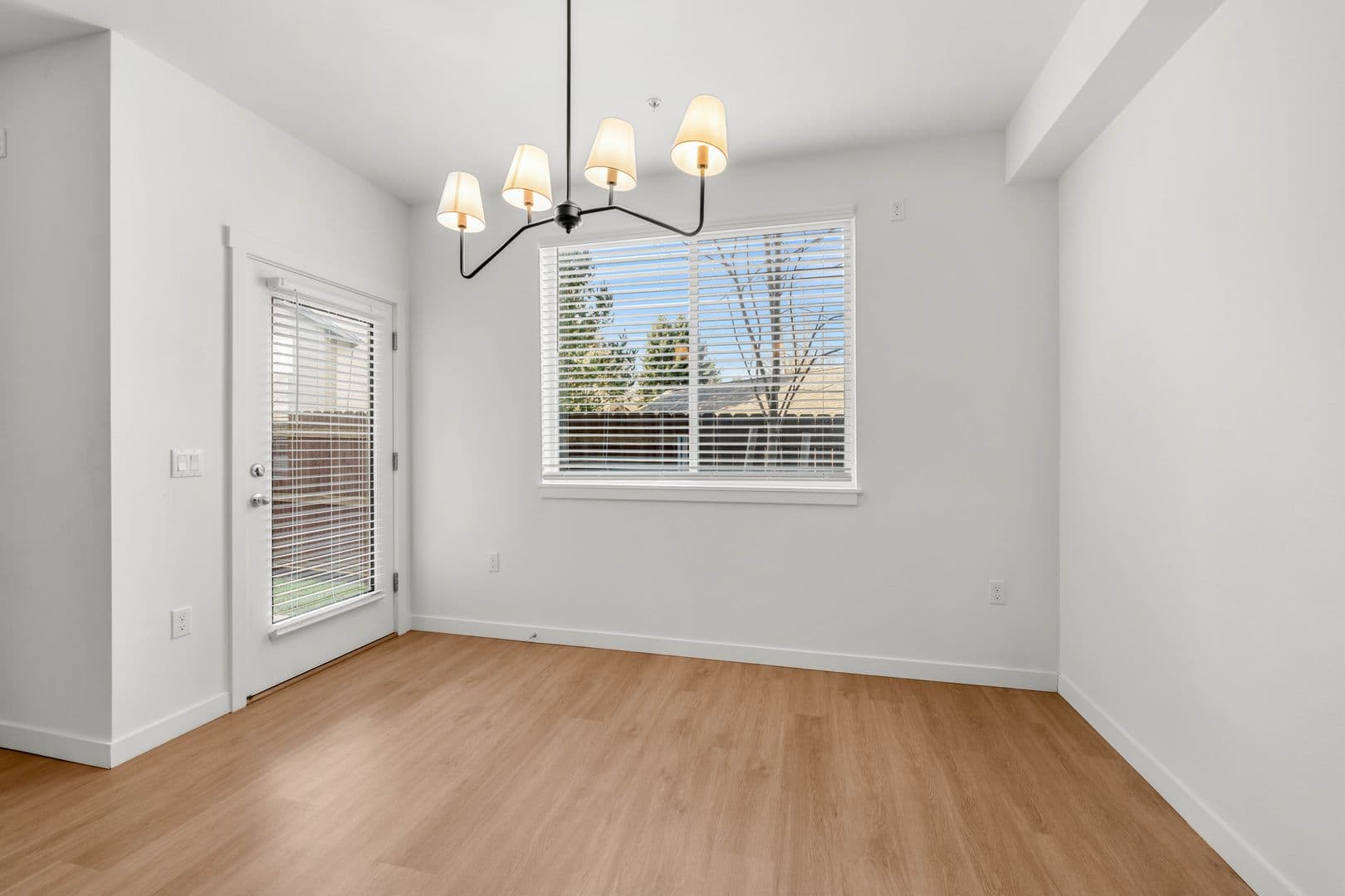 51st Street Apartments 3 of 10