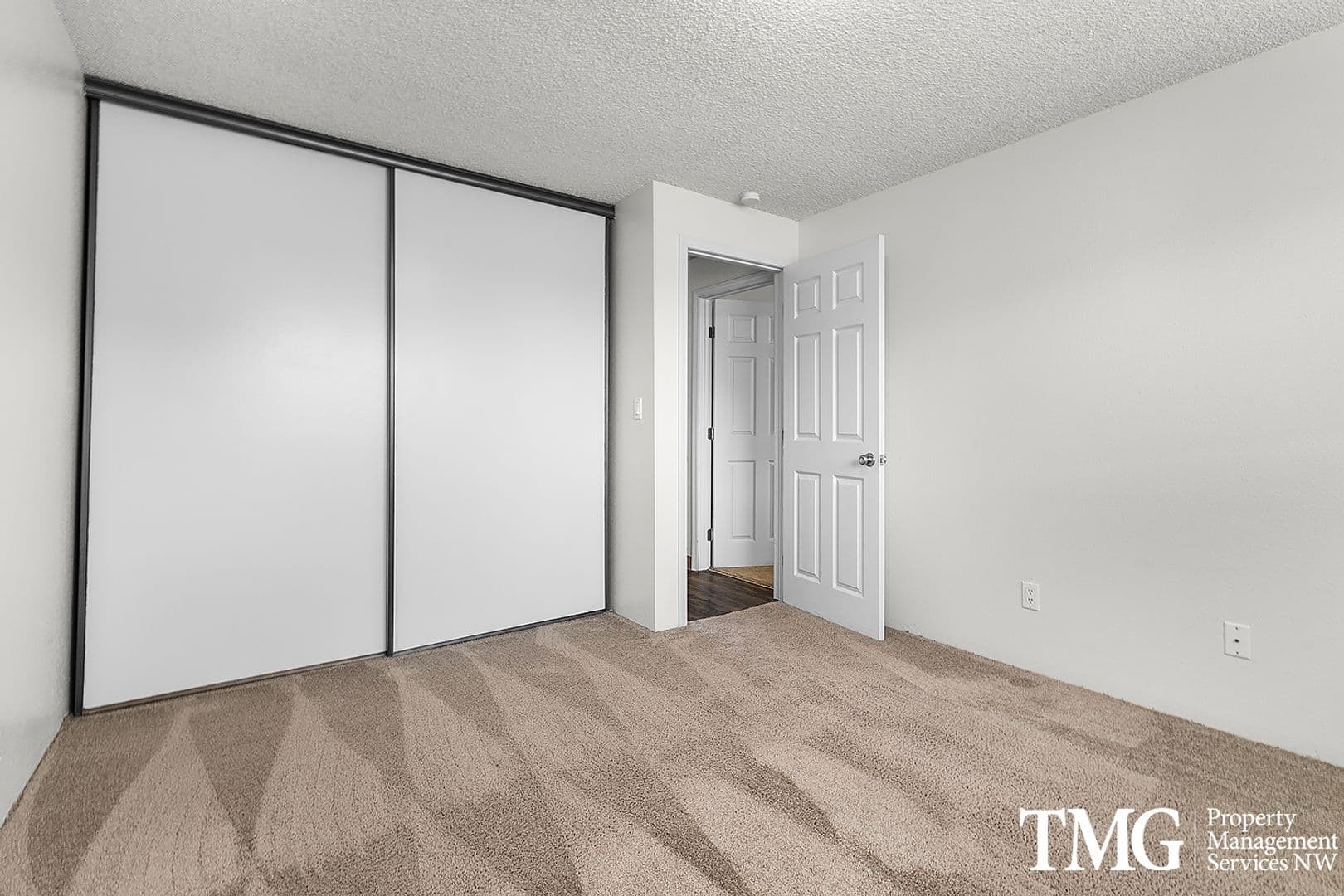 Wendover Apartments 25 of 31