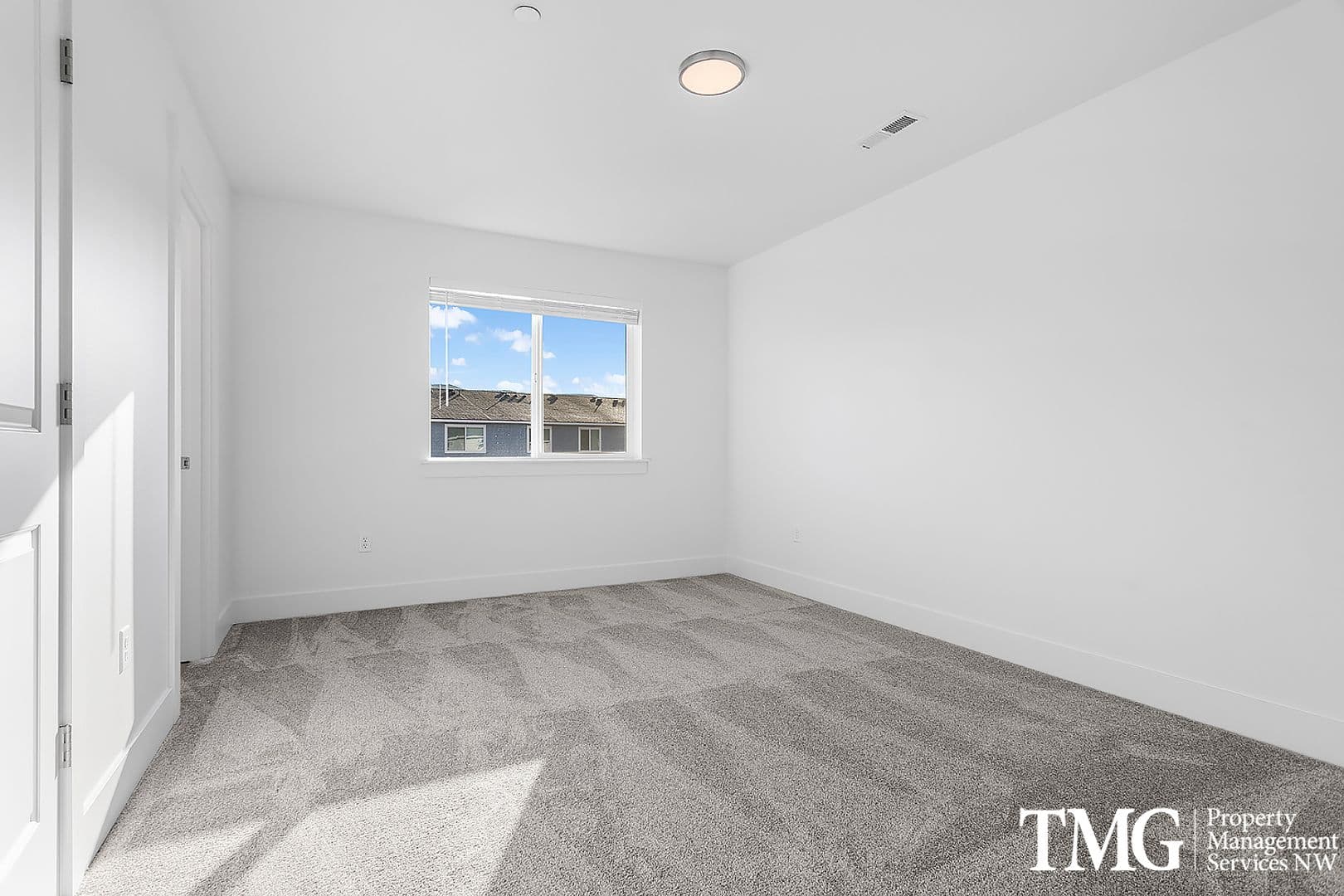 1 month FREE rent! Call to find out howFind out how! 71 of 77