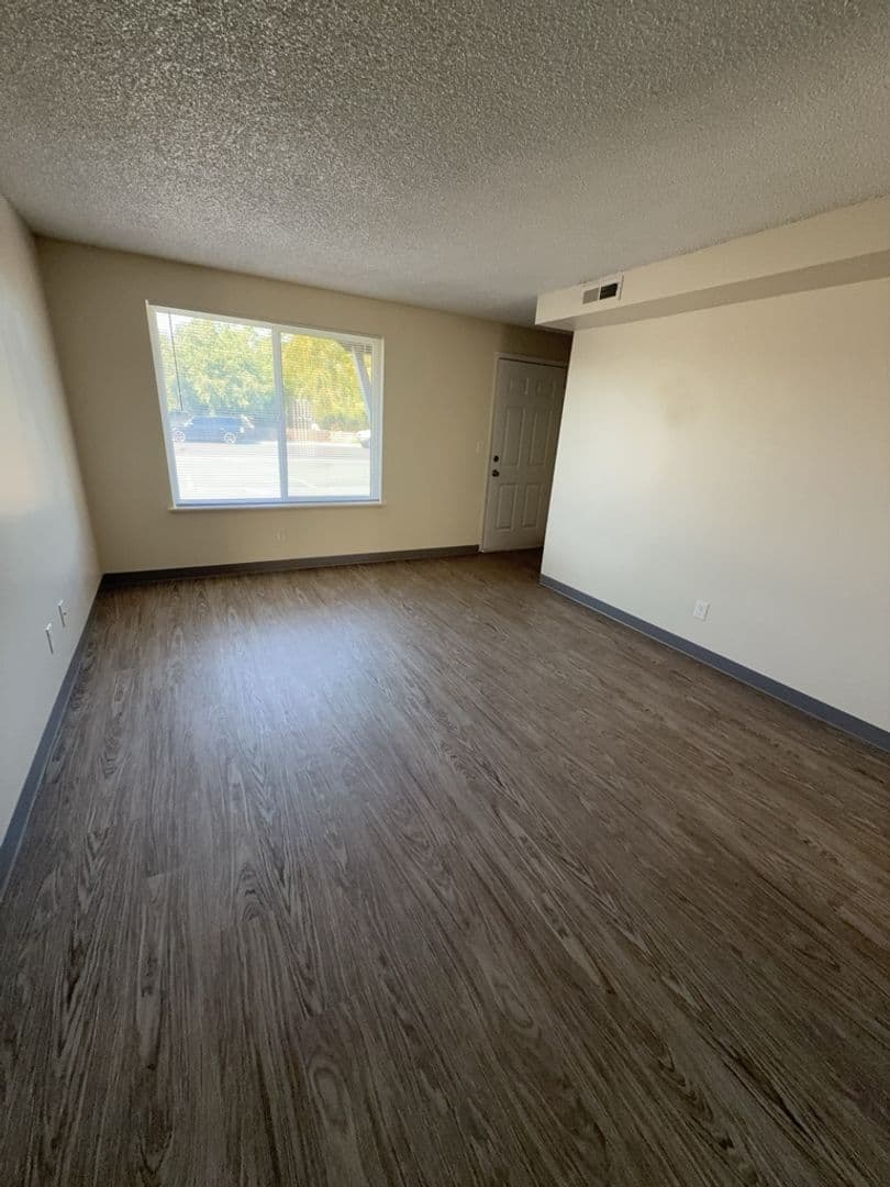 Amberbrook Townhomes 12 of 29