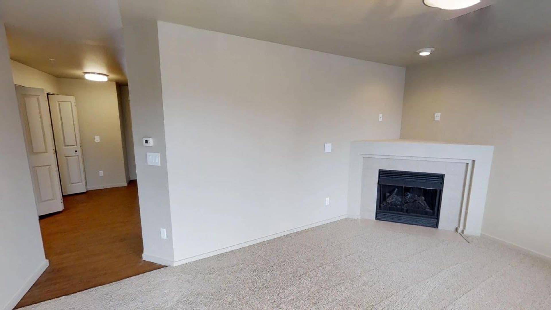 One Lake Place (OLP) 8 of 22
