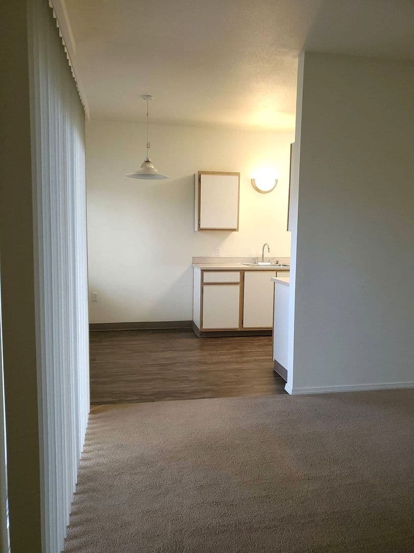 Aaron Ridge Apartments 4 of 10