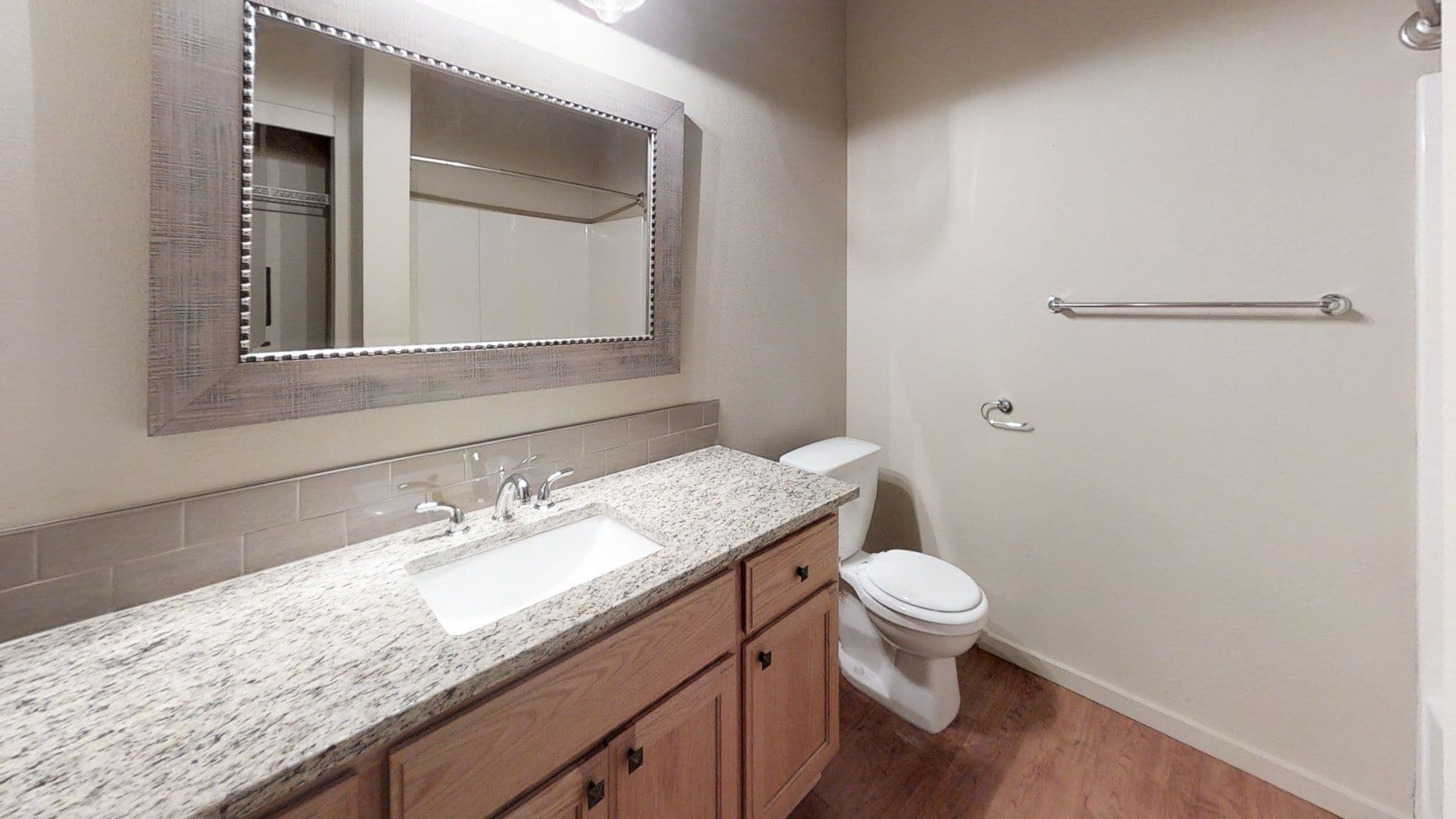 One Lake Place (OLP) 4 of 11