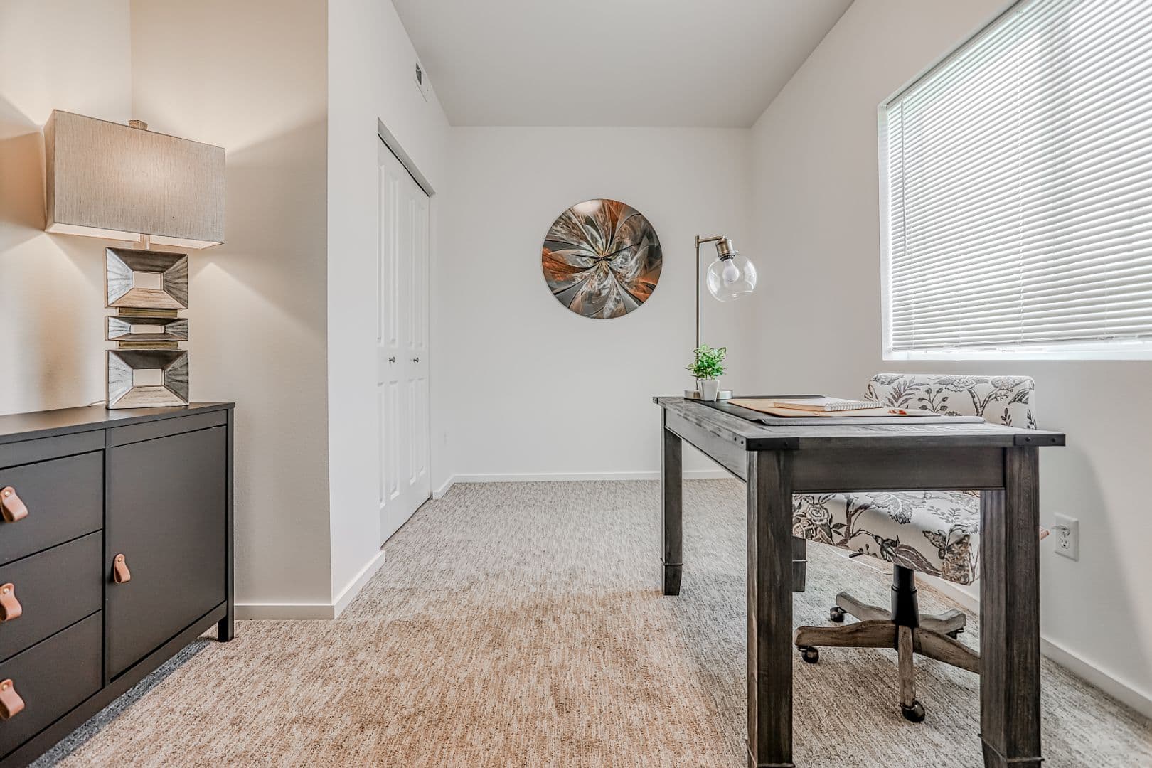 Ridgecrest Apartments 16 of 17