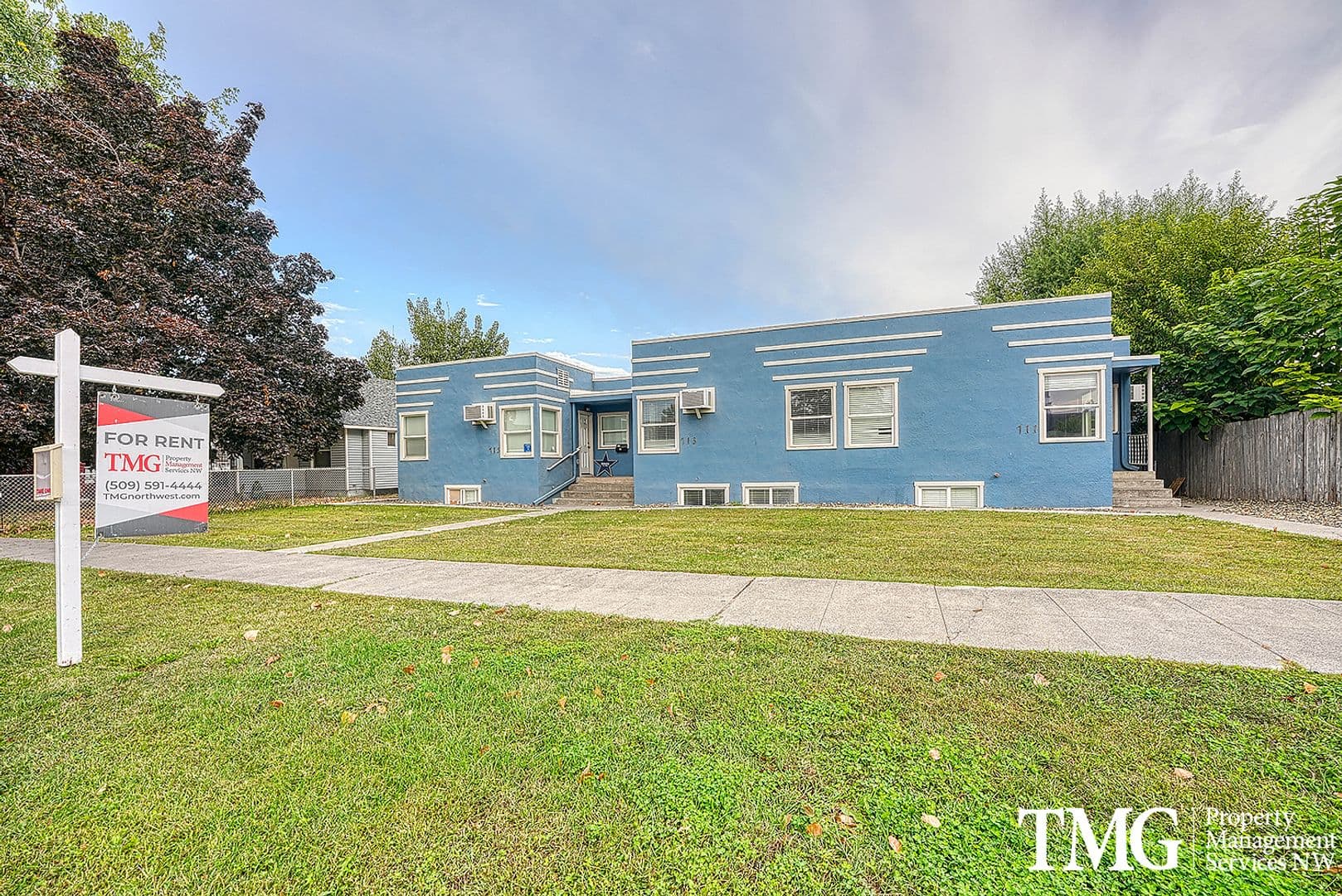 1 MONTH FREE ON A 12 MONTH LEASE! AFFORDABLE 3 BEDROOM, FULLY REMODELED! 24 of 25