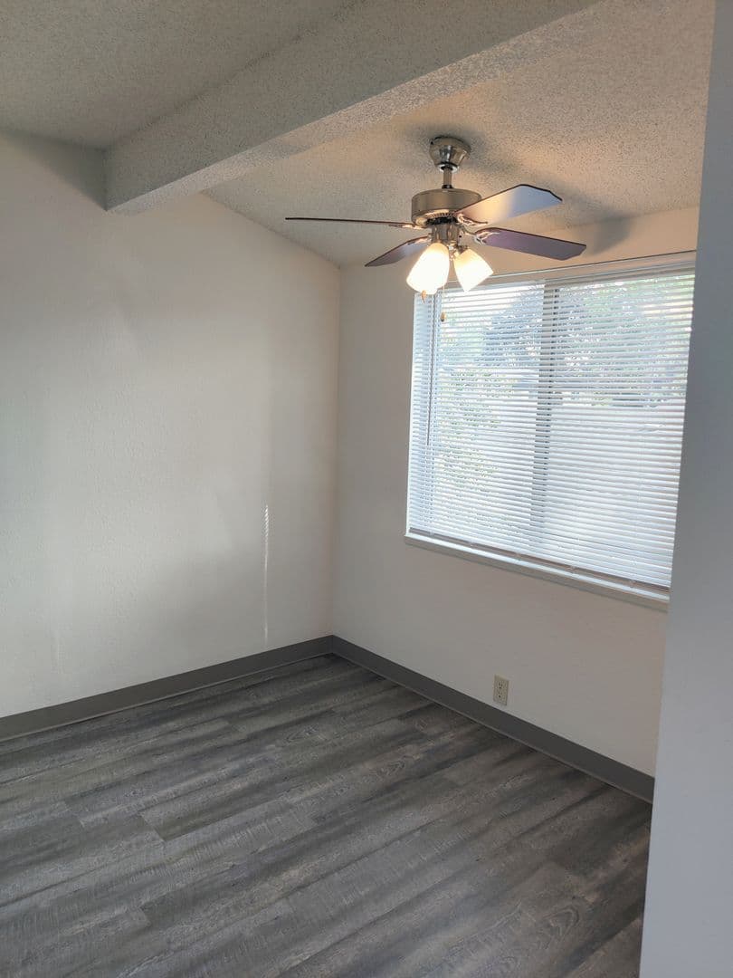 Pepper Tree Village Apartments 9 of 22