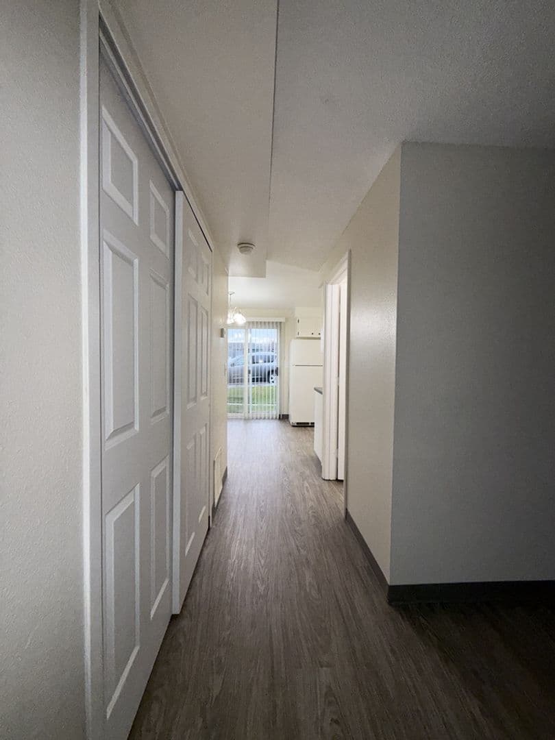 Amberbrook Townhomes 15 of 29