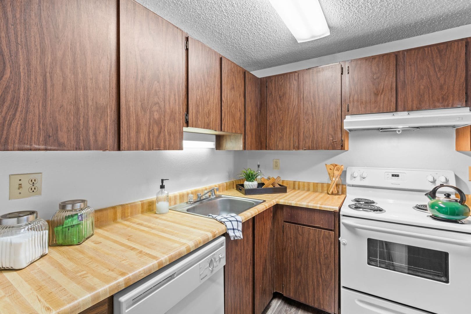Crown Village Apartments 5 of 16