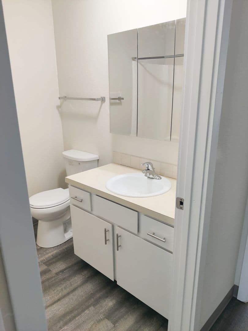 Pepper Tree Village Apartments 14 of 15