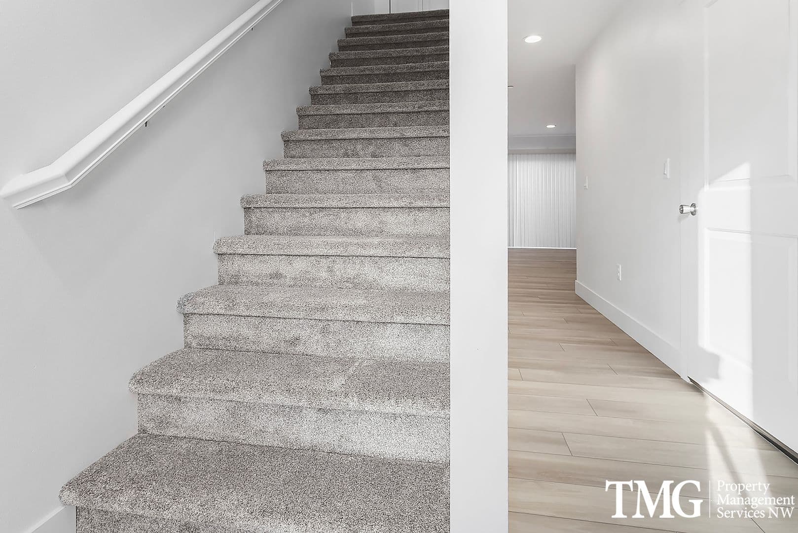 1 month FREE rent! Call to find out howFind out how! 32 of 77