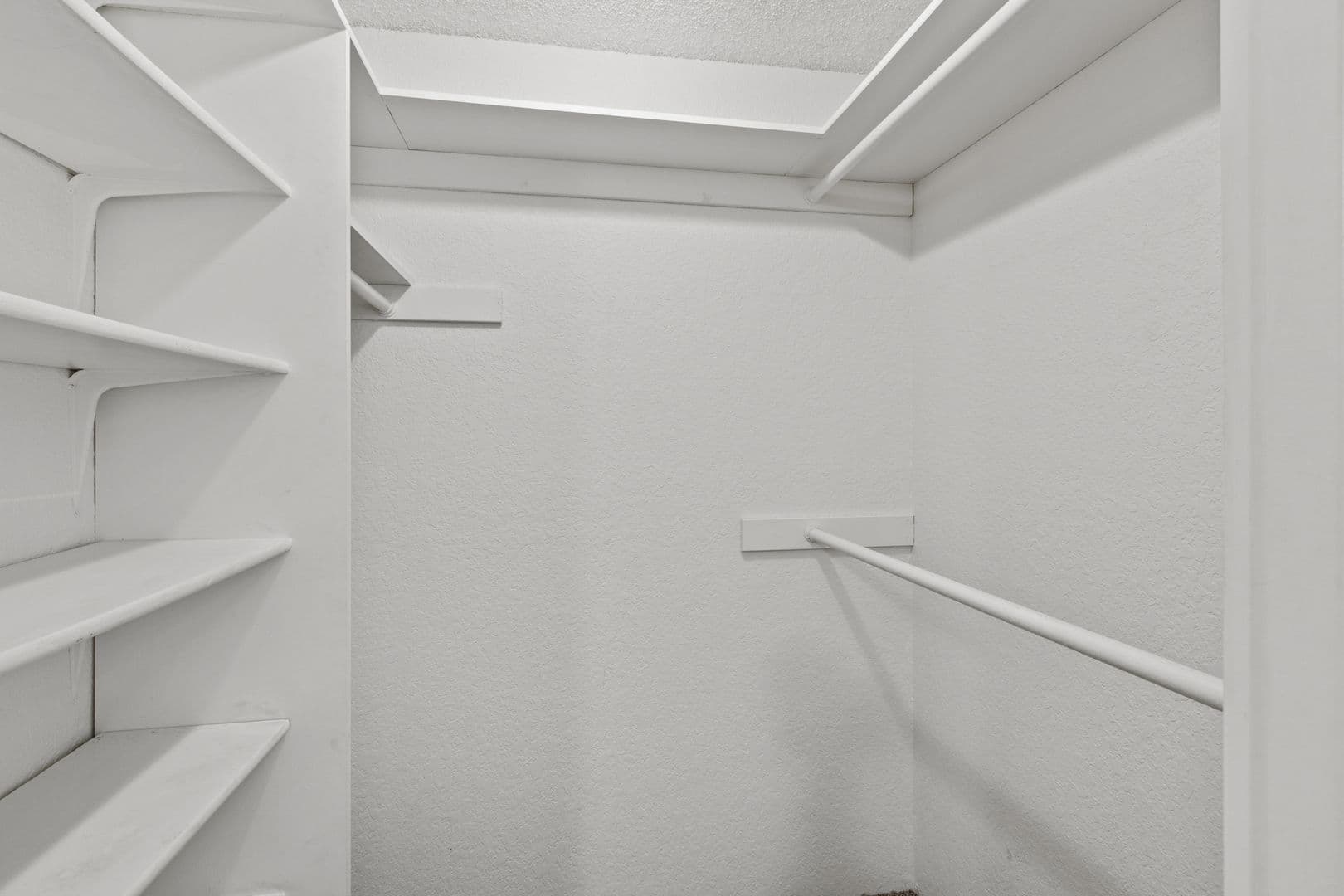 Windsong Apartments 24 of 25