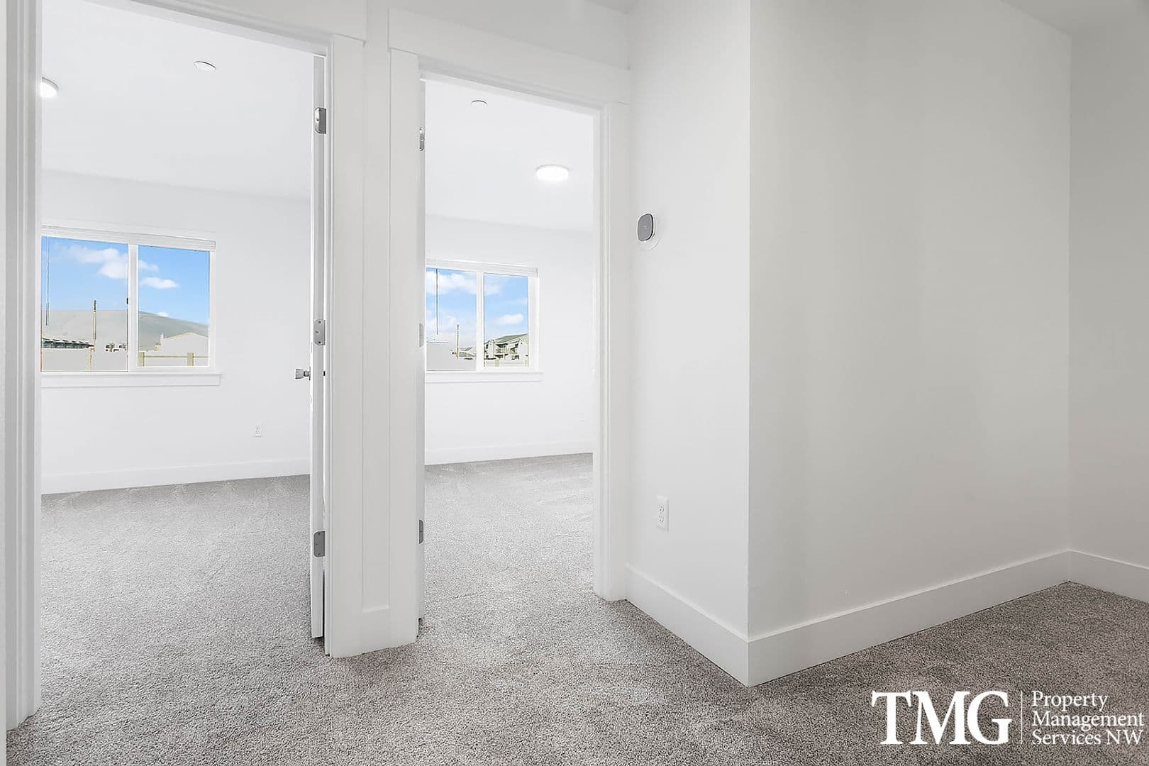 1 MONTH FREE ON A 12 MONTH LEASE! 46 of 59