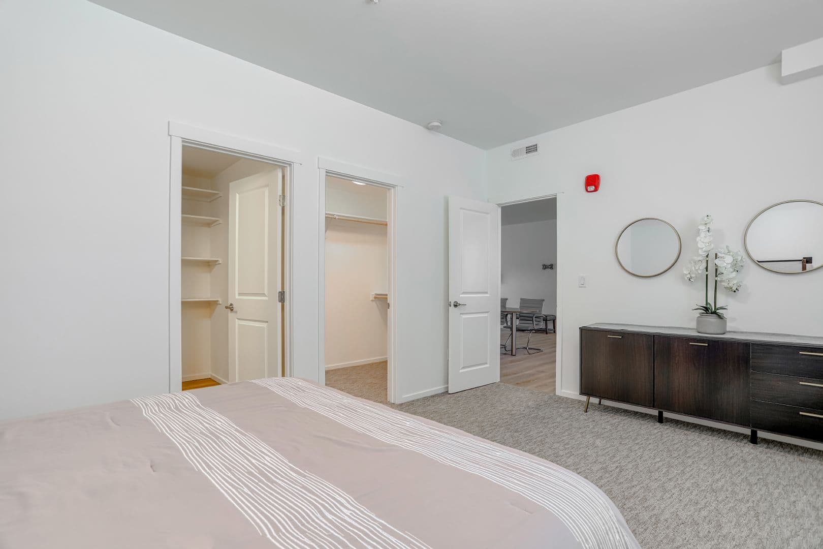 Ridgecrest Apartments 11 of 17
