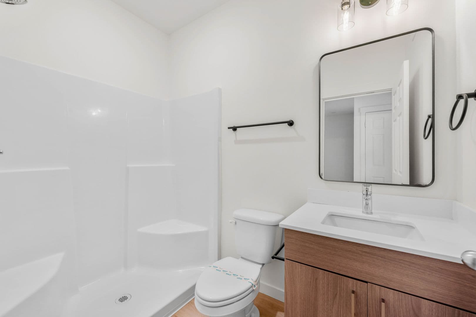 51st Street Apartments 7 of 10