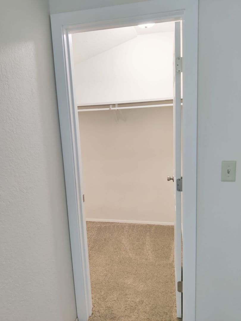 Pepper Tree Village Apartments 14 of 16