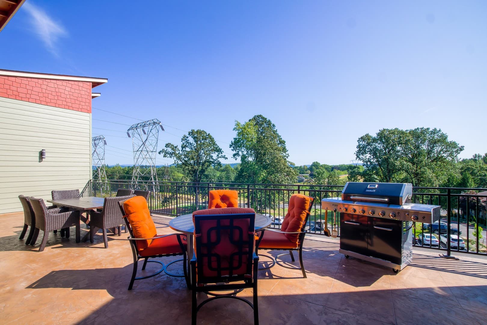 The Terrace at River Oaks (TRO) 6 of 10