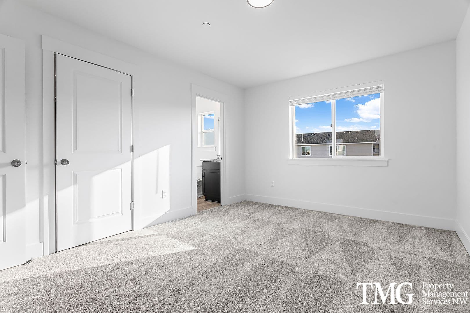 1 month FREE rent! Call to find out howFind out how! 51 of 77