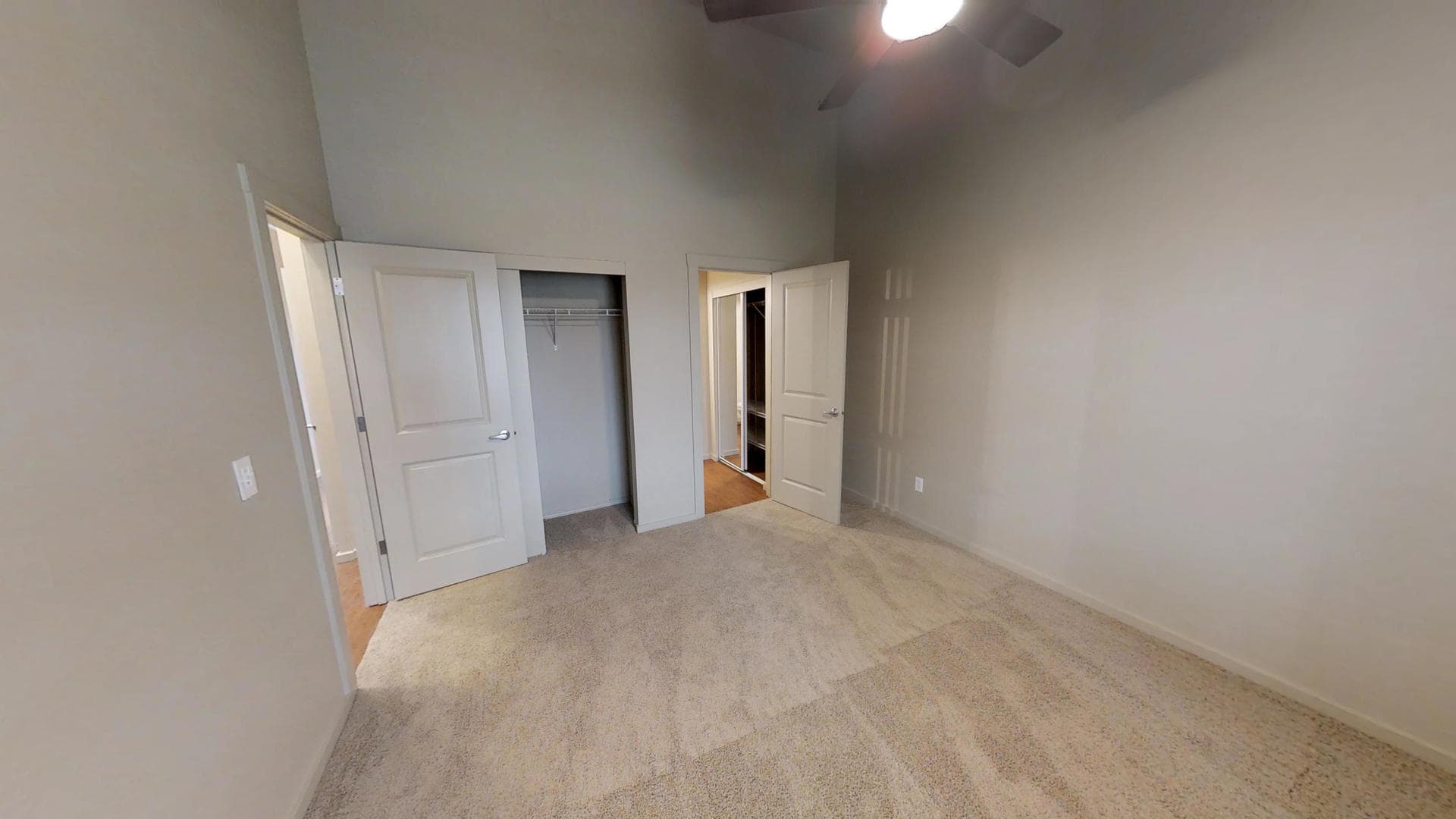 One Lake Place (OLP) 8 of 17