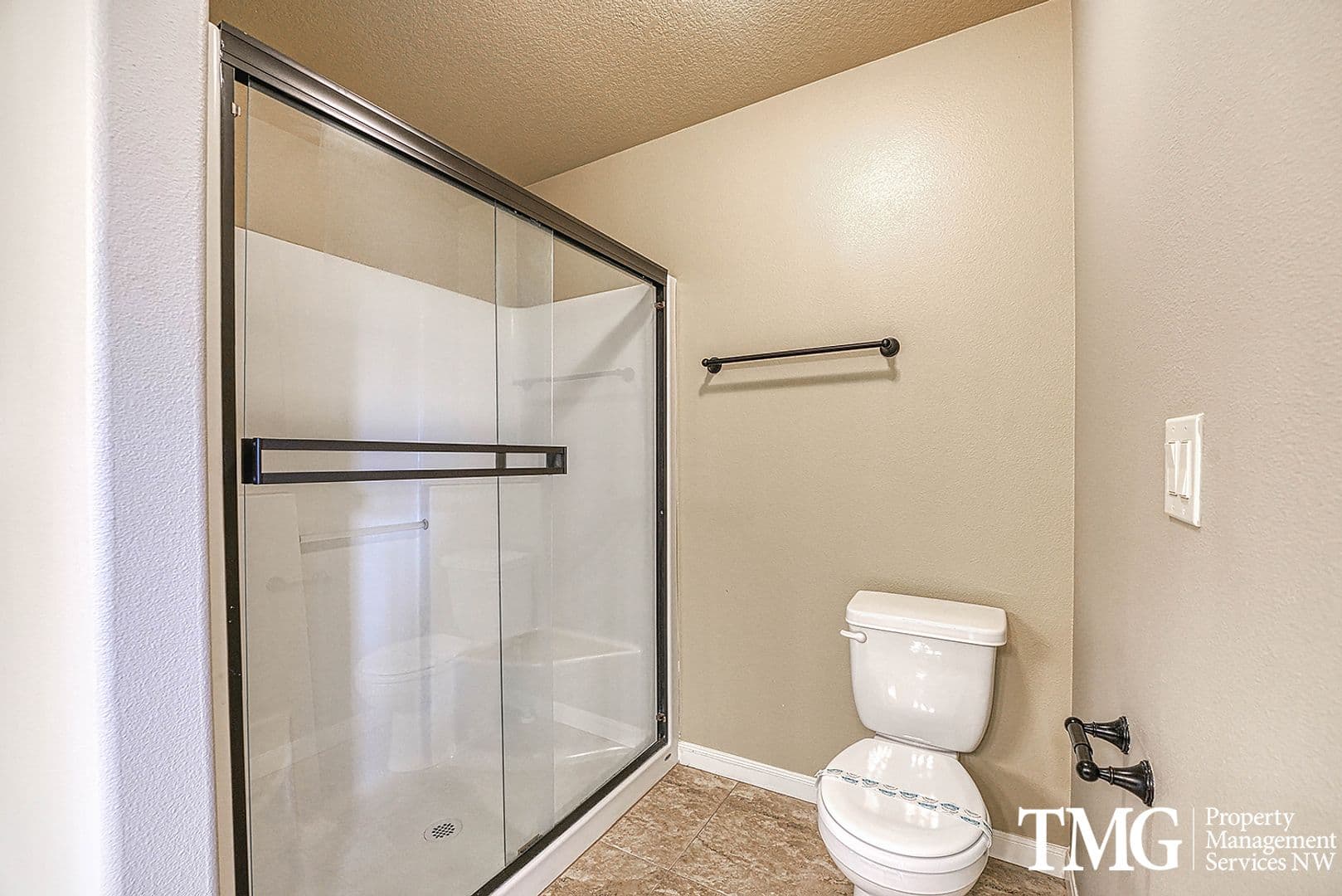 Covington Manor I 25 of 29
