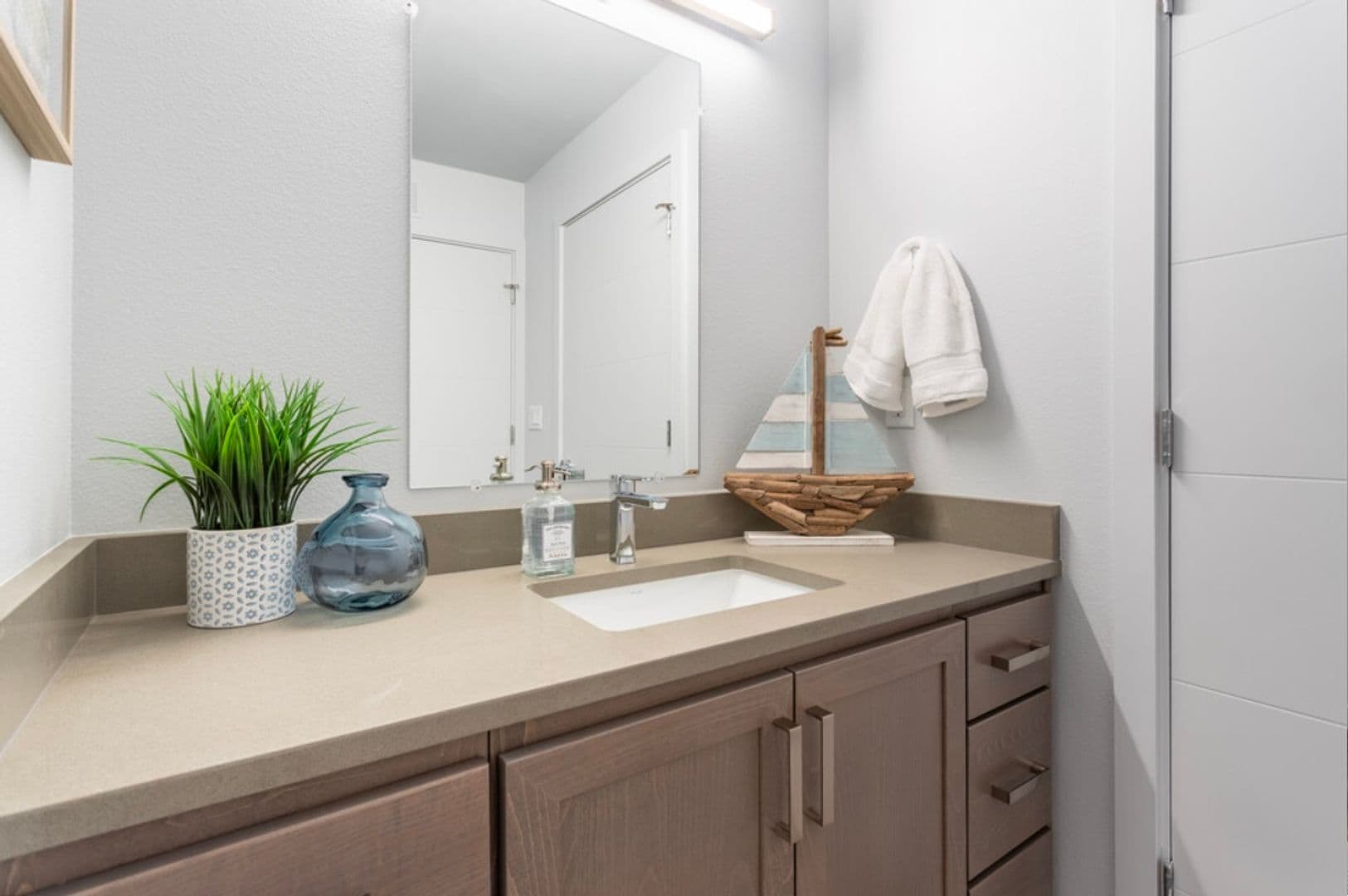 Westridge Lofts 3 of 9