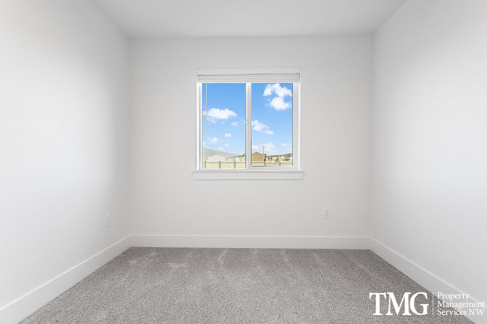 1 month FREE rent! Call to find out howFind out how! 62 of 77