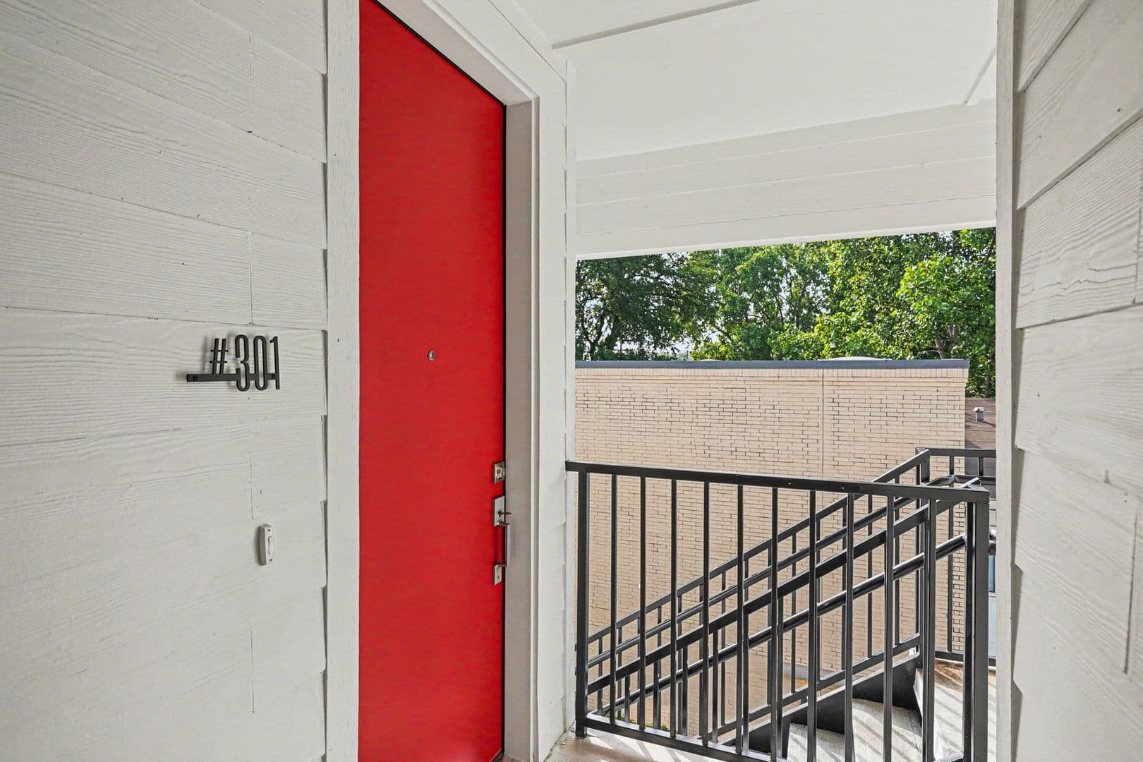 2217 N Fitzhugh Avenue #101 5 of 44