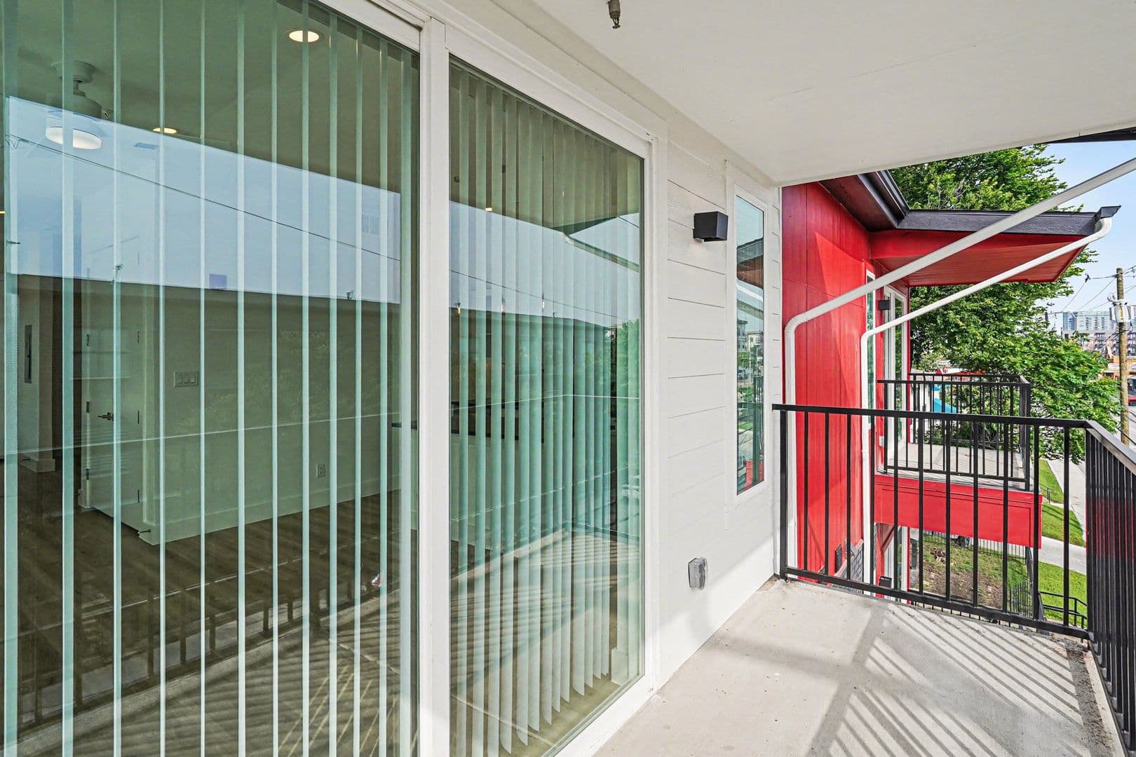 2217 N Fitzhugh Avenue #101 30 of 44