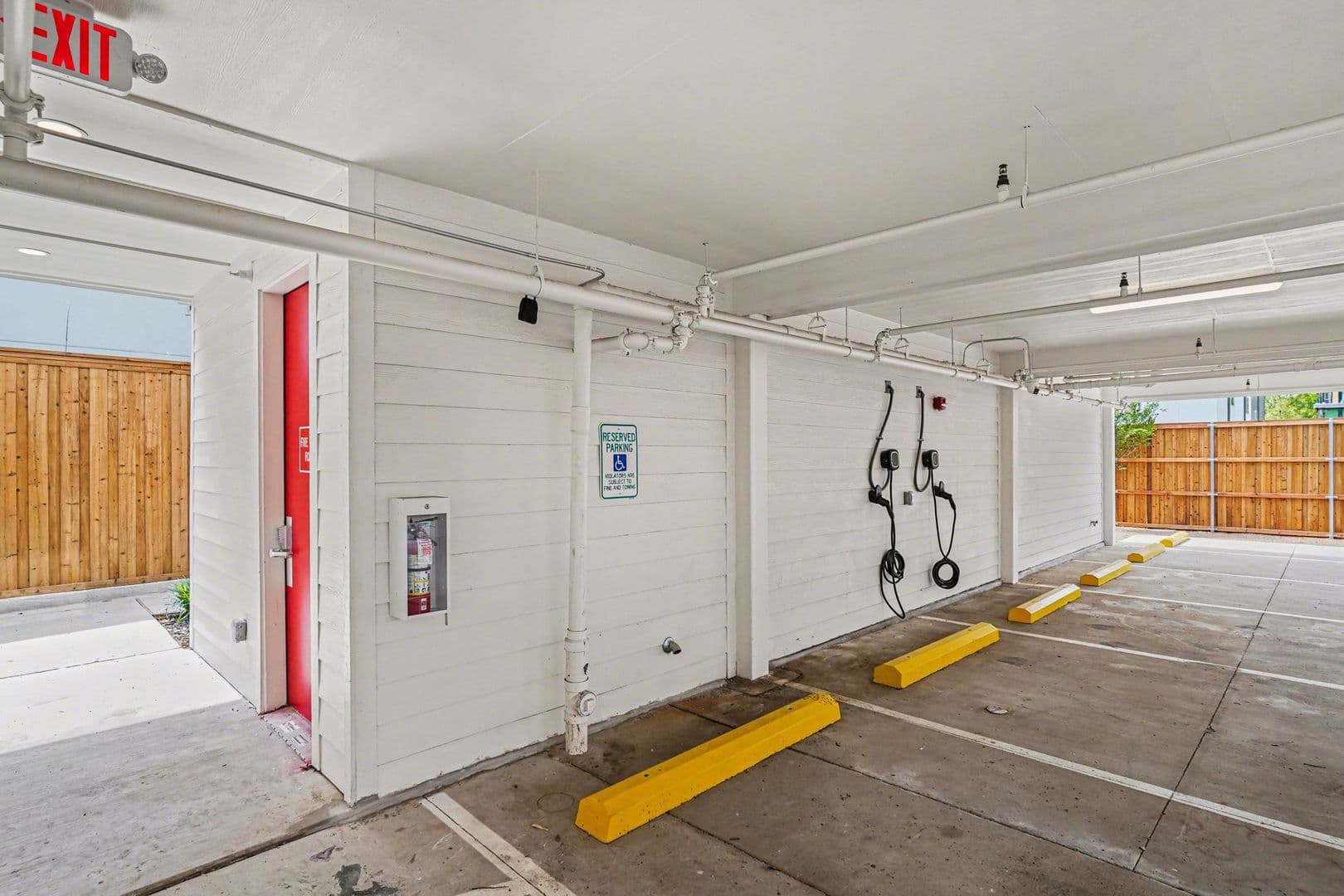 2217 N Fitzhugh Avenue #101 47 of 55