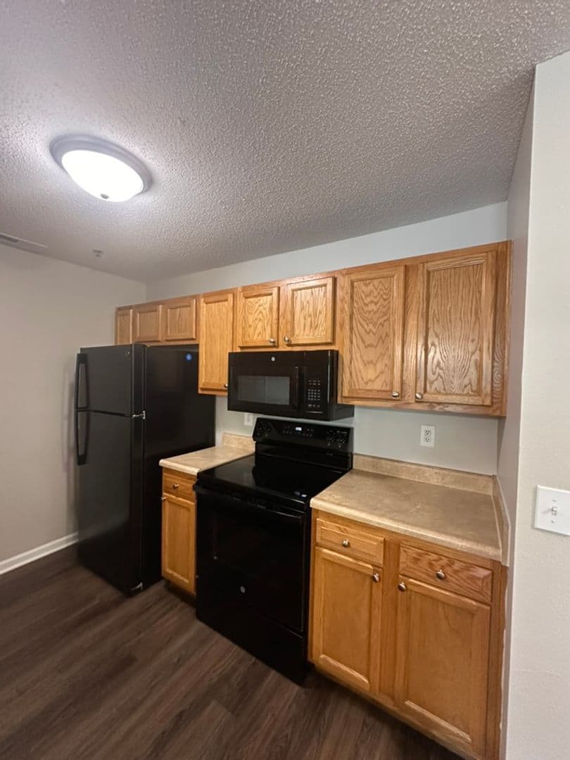 Trafalgar Pointe Apartments 9 of 27