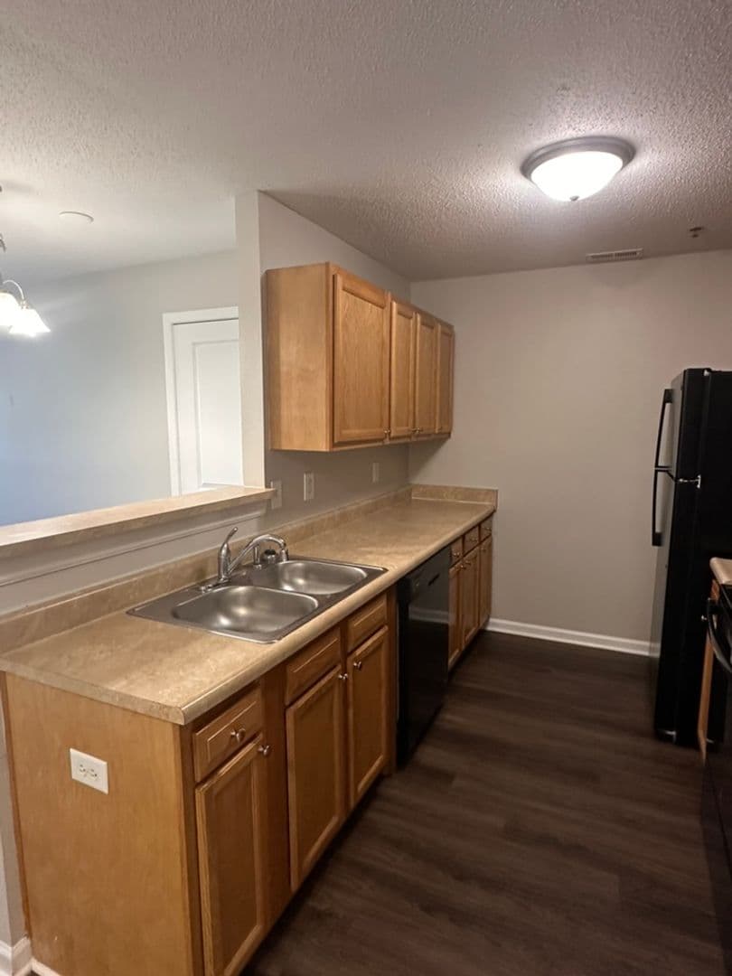 Trafalgar Pointe Apartments 8 of 27