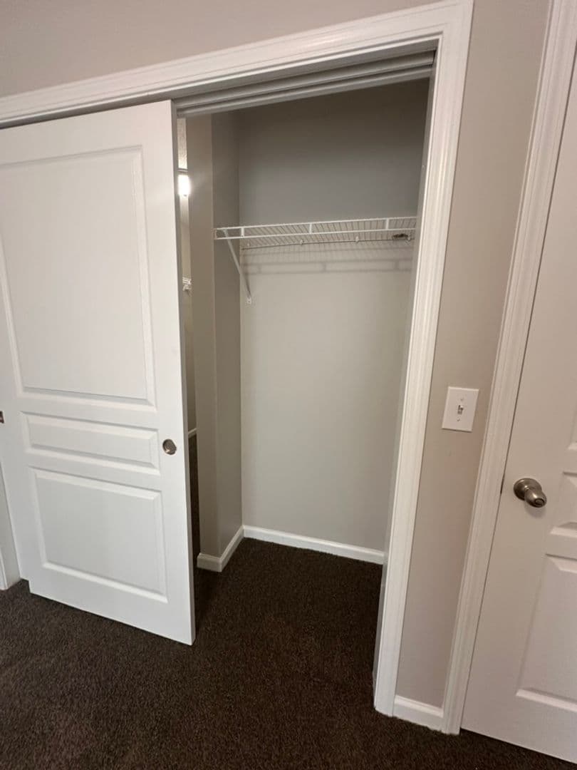 Trafalgar Pointe Apartments 20 of 27