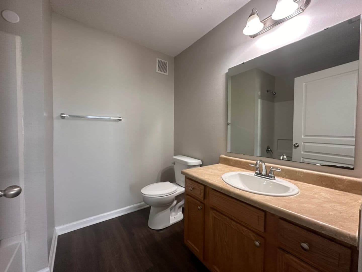 Trafalgar Pointe Apartments 24 of 27