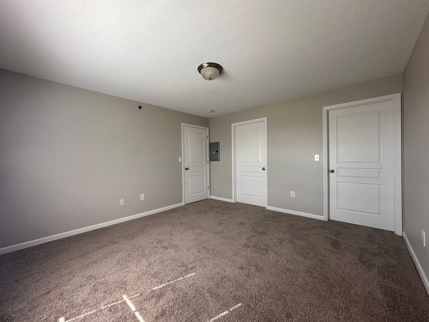 Trafalgar Pointe Apartments 23 of 27